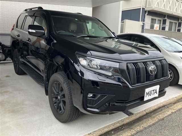 TOYOTA LAND CRUISER PRADO 2023