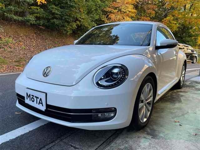 VOLKSWAGEN THE BEETLE 2012
