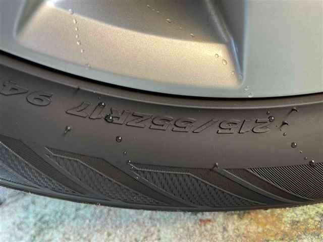 VOLKSWAGEN THE BEETLE 2012