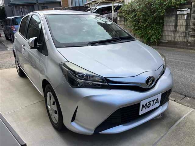 TOYOTA VITZ 2016
