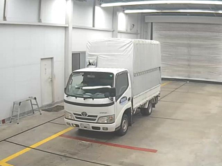 TOYOTA DYNA