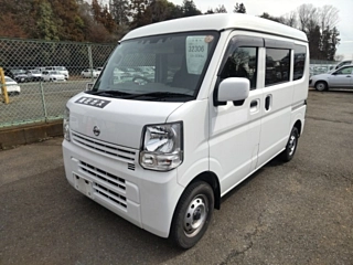 NISSAN CLIPPER VAN