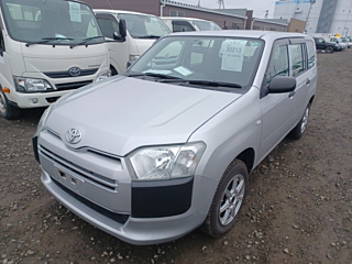 TOYOTA SUCCEED