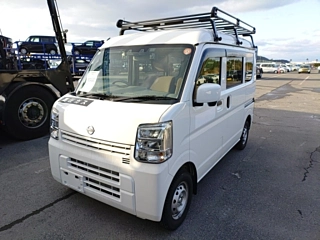 NISSAN CLIPPER VAN