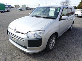 TOYOTA SUCCEED