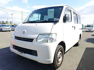 TOYOTA TOWN ACE VAN