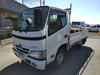 TOYOTA DYNA
