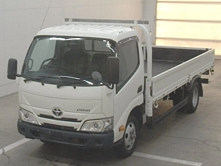 TOYOTA DYNA