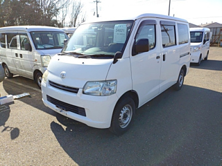 TOYOTA TOWN ACE VAN