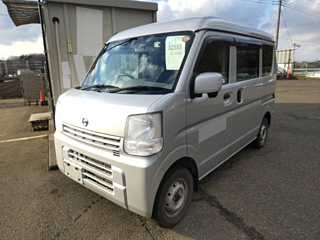 NISSAN CLIPPER VAN
