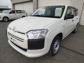 TOYOTA SUCCEED