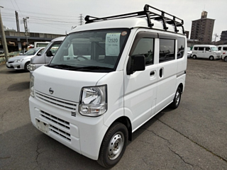 NISSAN CLIPPER VAN