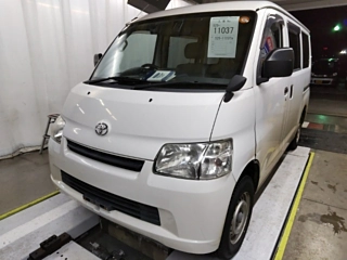 TOYOTA TOWN ACE VAN