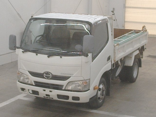 HINO DUTRO 2013