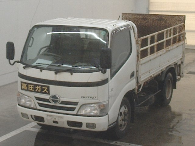 HINO DUTRO 2008