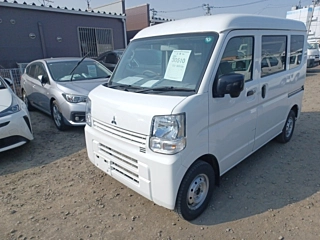MITSUBISHI MINICAB VAN