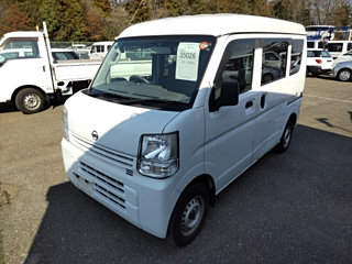 NISSAN CLIPPER VAN