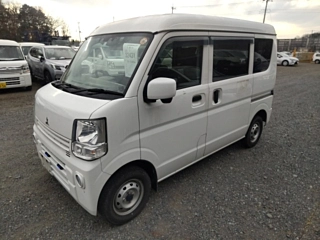 MITSUBISHI MINICAB VAN
