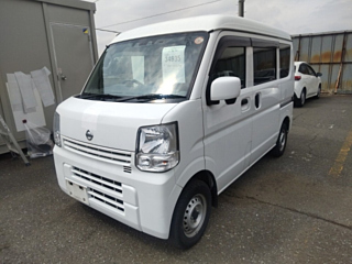 NISSAN CLIPPER VAN