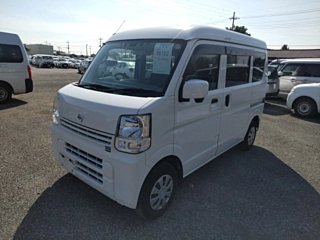 NISSAN CLIPPER VAN