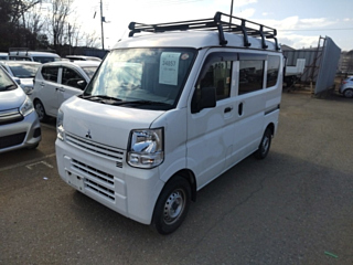 MITSUBISHI MINICAB VAN