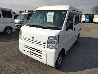 NISSAN CLIPPER VAN