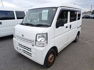 NISSAN CLIPPER VAN