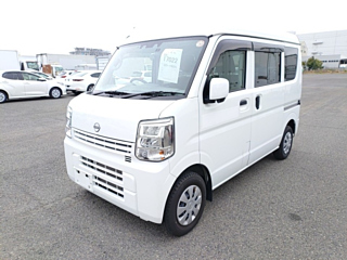 NISSAN CLIPPER VAN