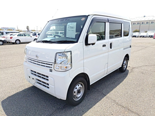 NISSAN CLIPPER VAN