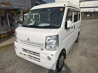 MITSUBISHI MINICAB VAN