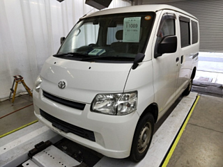 TOYOTA TOWN ACE VAN