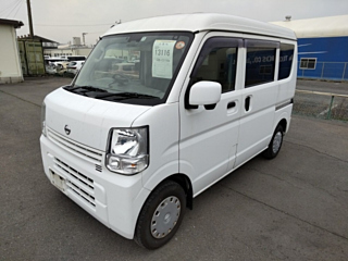 NISSAN CLIPPER VAN