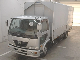 Nissan Condor 2011