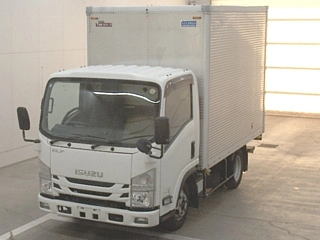 Isuzu Elf 2018