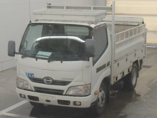 Hino Dutro 2012