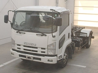 Isuzu Forward 2010