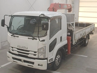 Isuzu Forward 2016