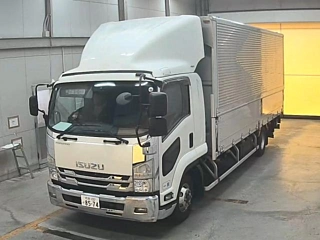 Isuzu Forward 2015