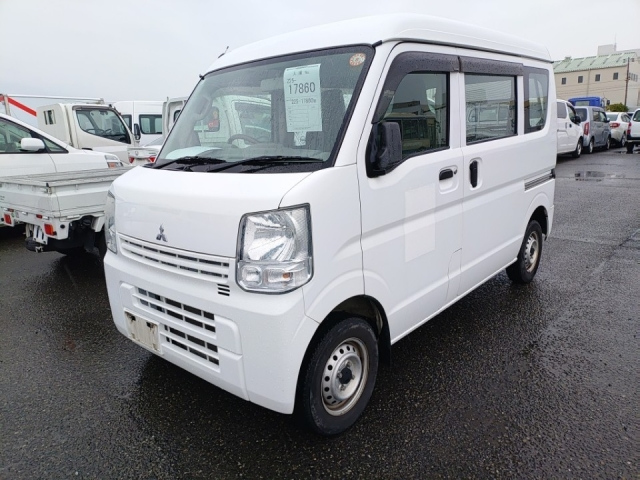 Mitsubishi Minicab