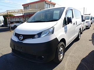 Nissan NV200 2021