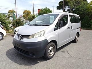 Nissan NV200 2015
