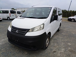 MITSUBISHI DELICA