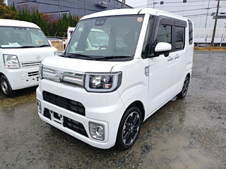DAIHATSU WAKE