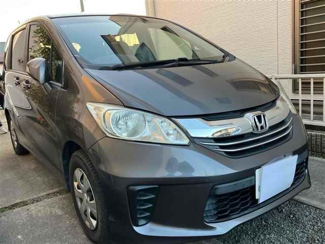 HONDA FREED 2014