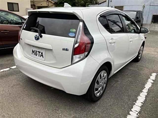 TOYOTA AQUA 2015