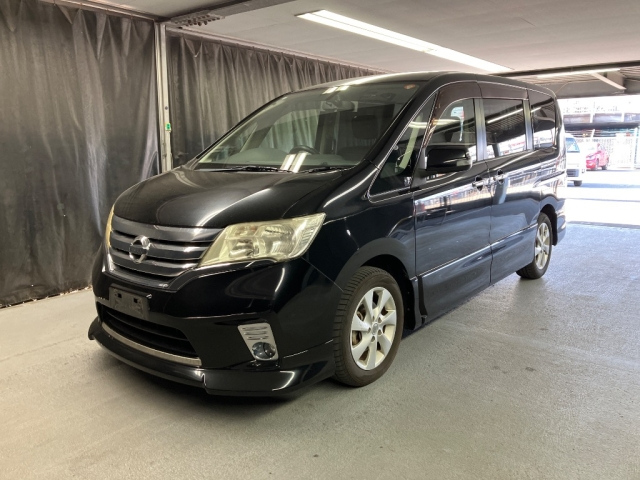 NISSAN SERENA 2011