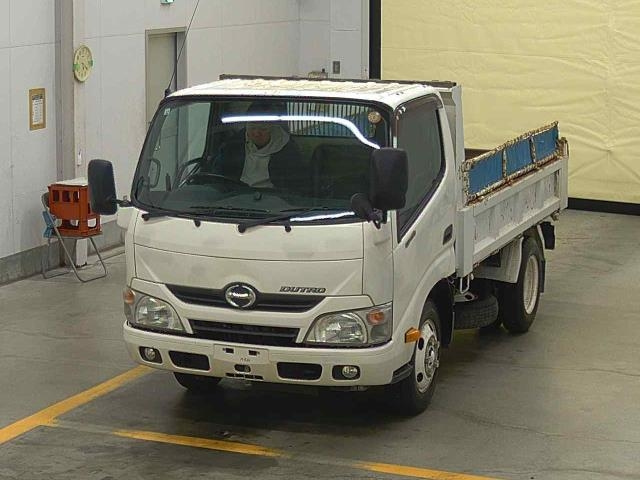 HINO DUTRO 2014