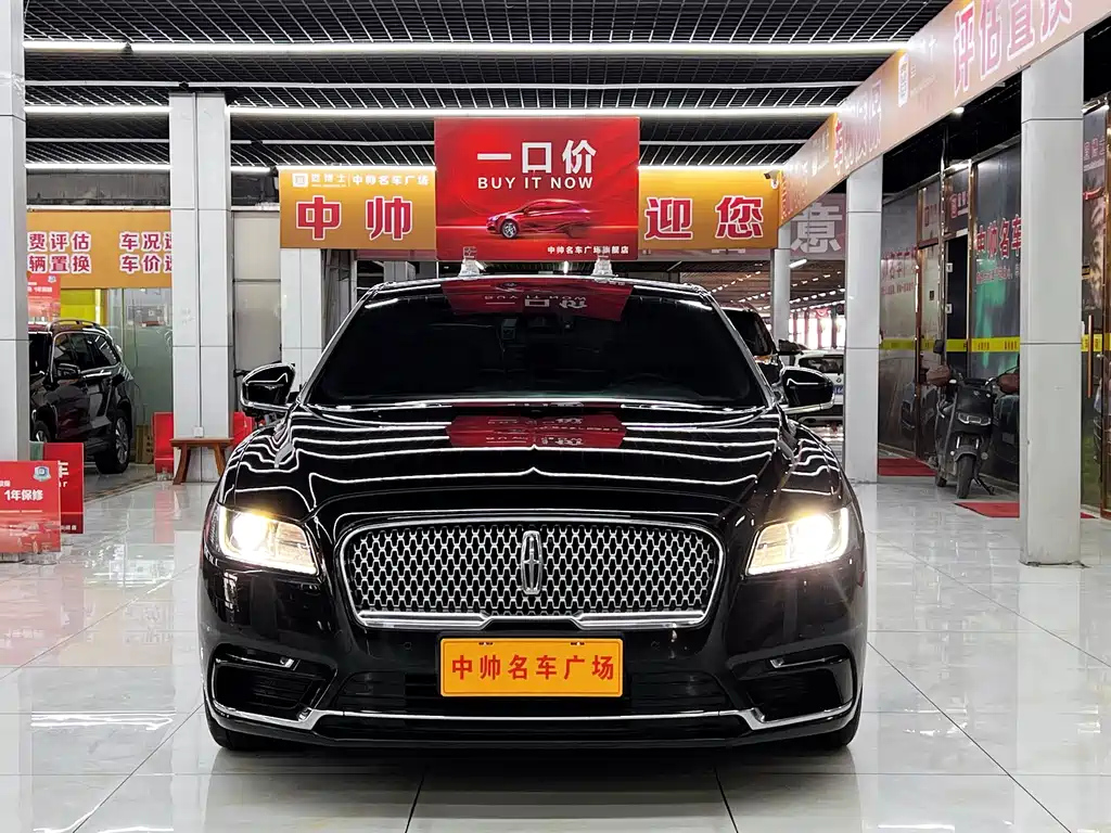 LINCOLN CONTINENTAL 2019