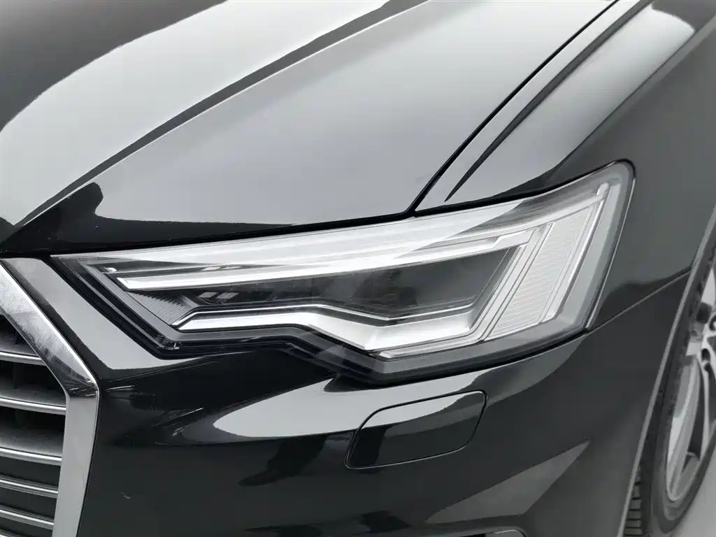 AUDI A6L 2019