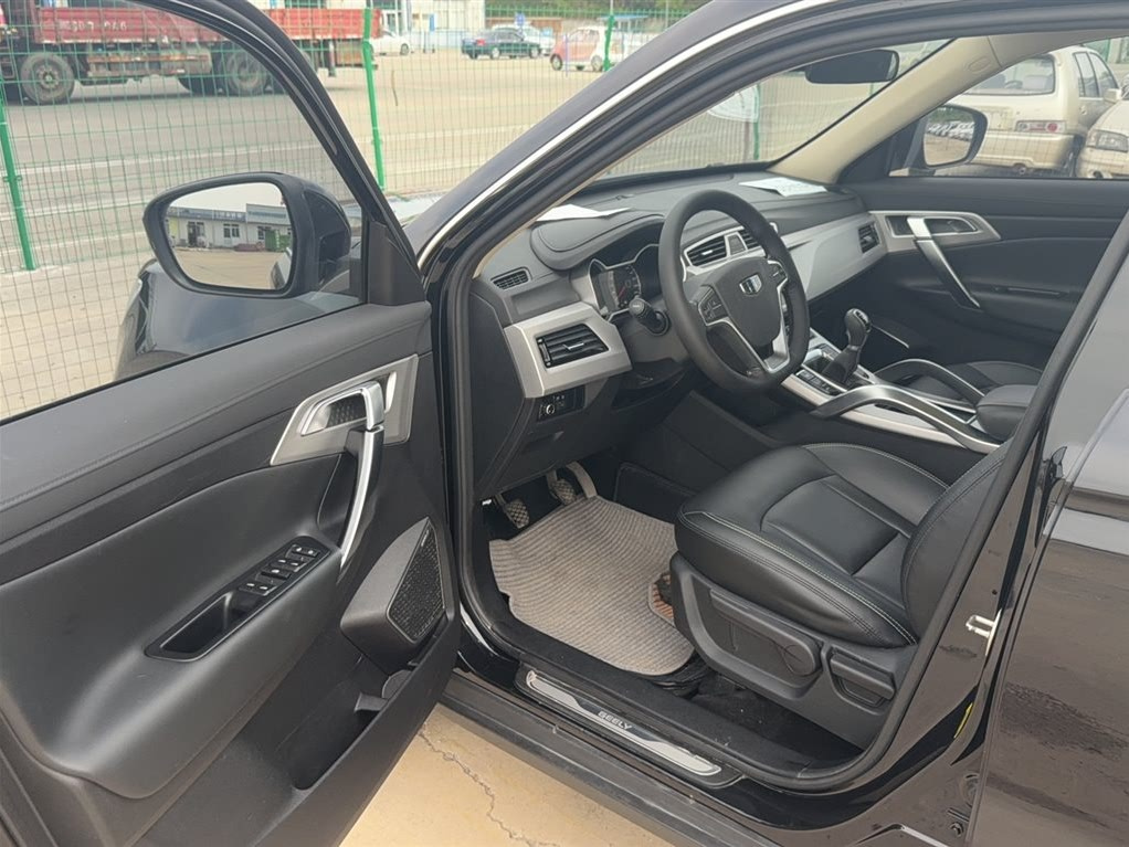 GEELY AUTO BOYUE 2016